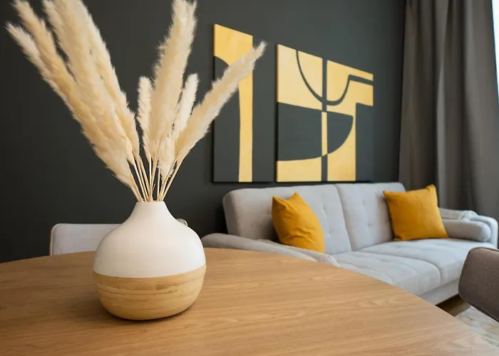 Aesthetic Newly Renovated Located Near Belvedere Castle, 15 Minutes From Stephansplatz Apartamento